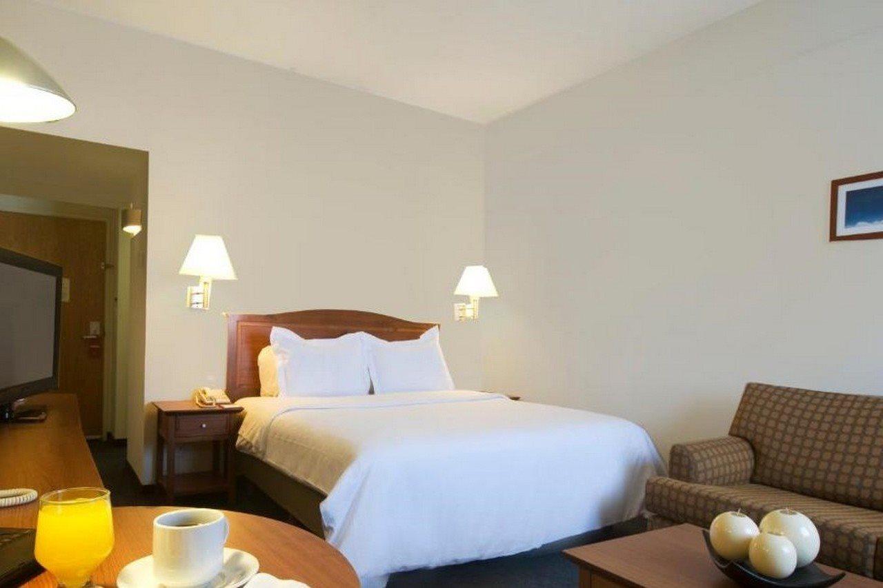 Fiesta Inn Express San Luis Potosi Oriente Екстериор снимка
