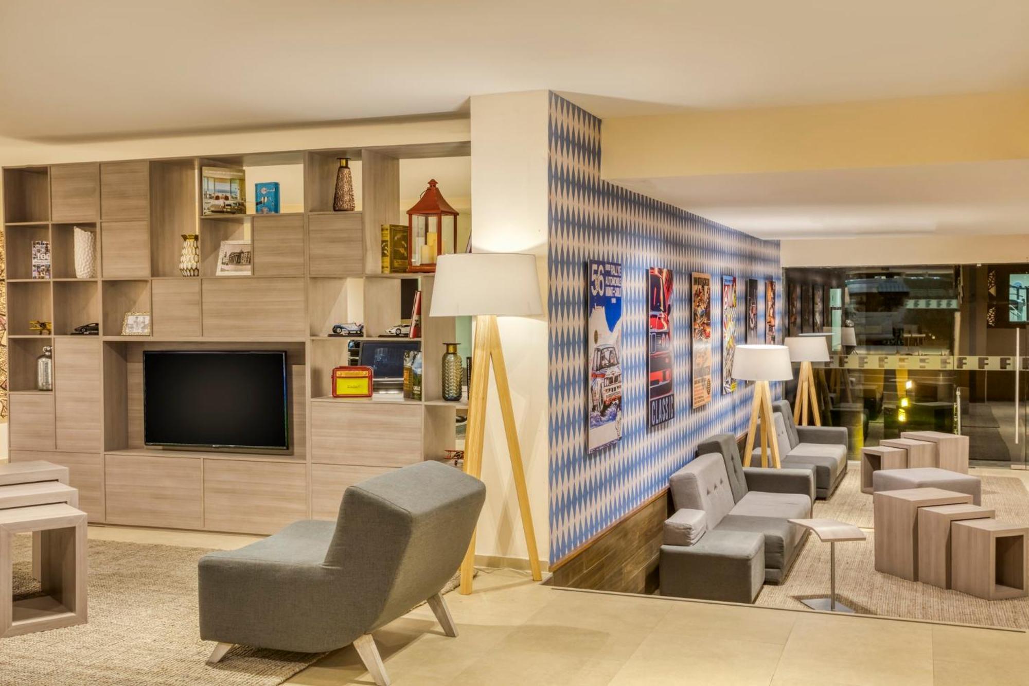 Fiesta Inn Express San Luis Potosi Oriente Екстериор снимка